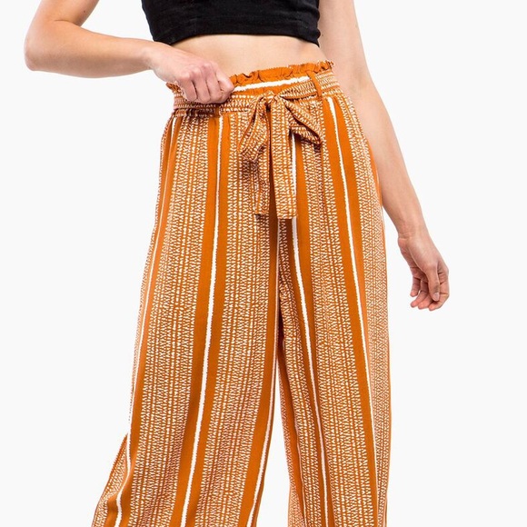 Dotted Stripe Wide Leg Pant - Picture 3 of 5